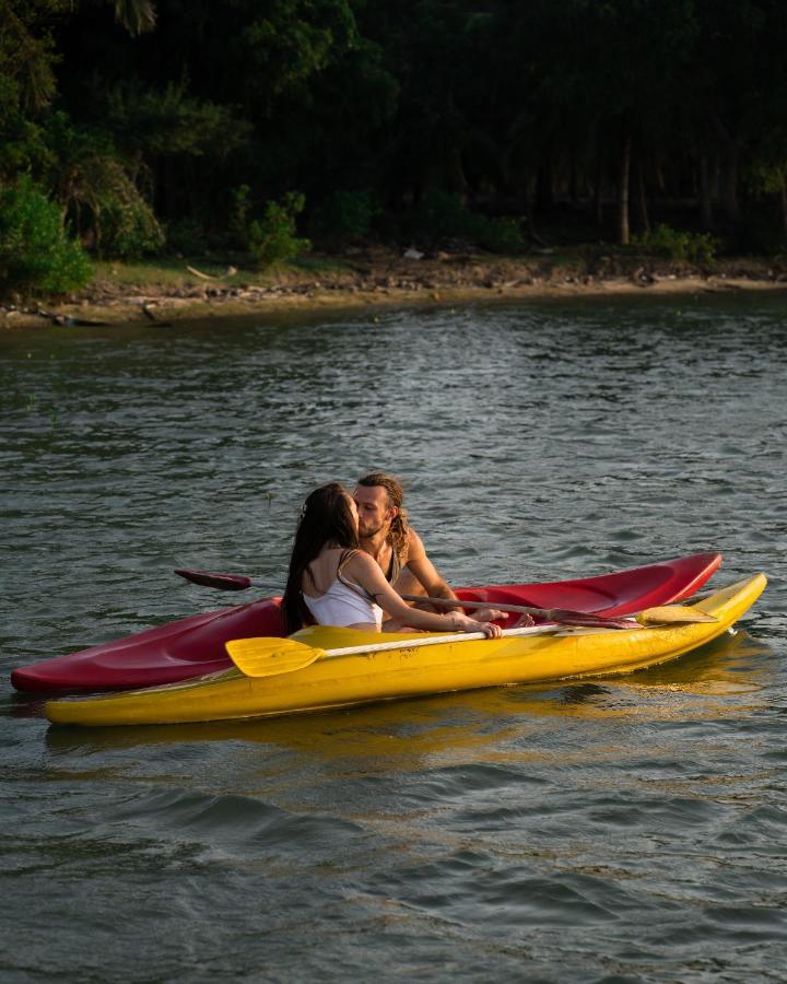Atara Lagoon คัลพิทิยา ภายนอก รูปภาพ